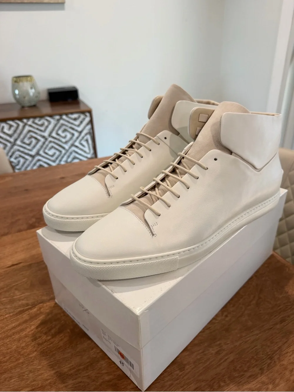 Strange Matter Hightop White Cream, Ney York, Sneakers Size 12M/13.5W BNIB